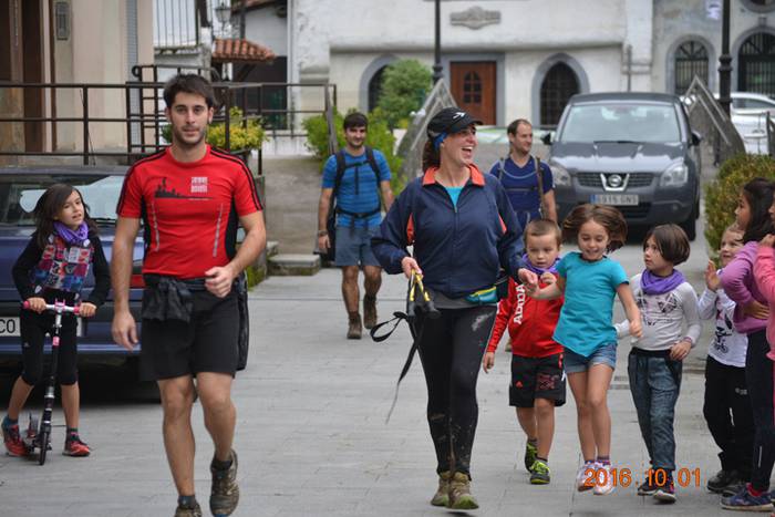 Elkartasuna, tontorretara 91 1475497492751