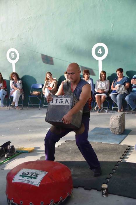 Jakesen ausardia, auzotarren 20 1538330529637