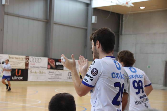 Tolosa CF eskubaloia prest d 34 1535892335881