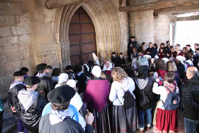 Gabon eguna Asteasun eta Adu 85 1577194463517