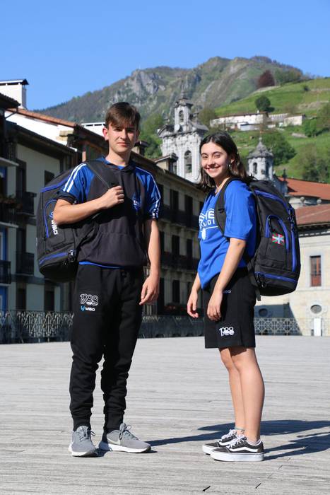 Arropa berria atera du TAKE  4 1651169476248