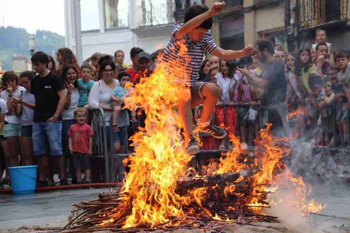 Txikienak ere saltoka 27 1561316730879