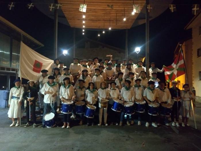 Danbor hotsek alaitu dute Ad 1 1566048866042