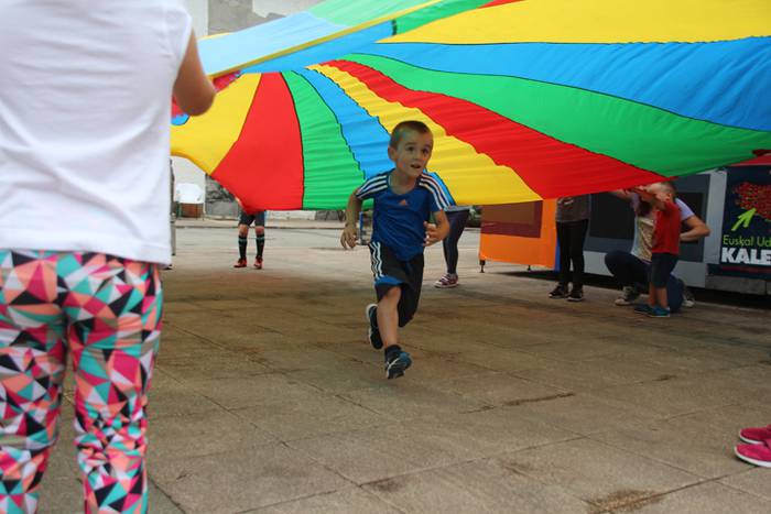 Haurrak protagonista, bihara 44 1501590031524