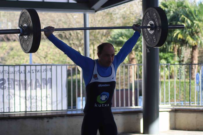 Halterofilia txapelketarekin 43 1639920681043