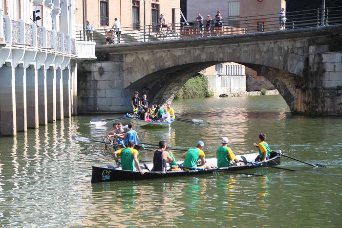 V. Elkartasun Estropada Tolo 78 1537018029677