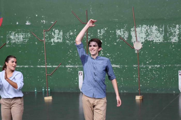 'Maurizia naz', Aukeran dant 29 1601216092996