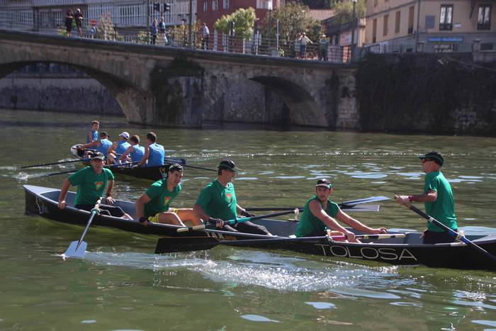 V. Elkartasun Estropada Tolo 51 1537017629315