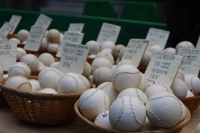 Azoka bizirik 35 1637504018184