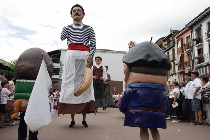 Jendetsua izaten ari da Erro 46 1659205847835