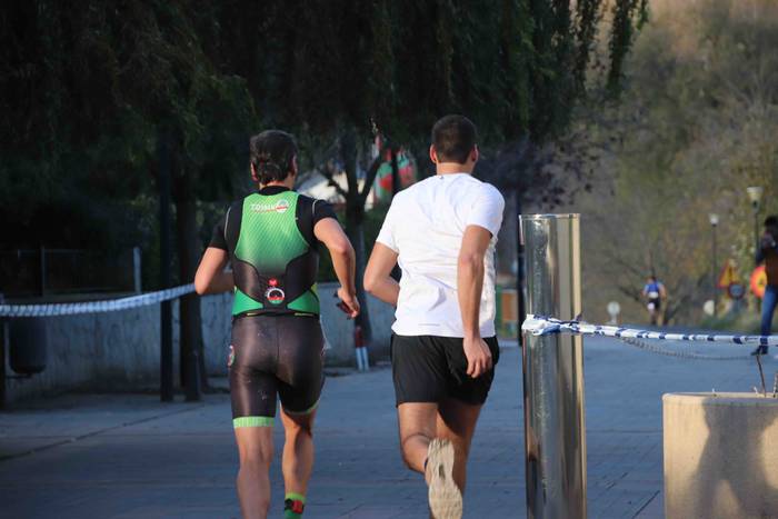 Alexander Ordeñana eta Zuriñ 111 1543079324878