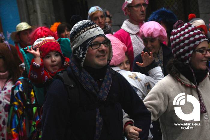 Pijamen iraultzak hartu du T 41 1488100081382