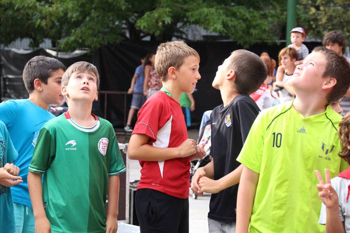 Izaskun auzoko jaiak 2016 15 1472837347665