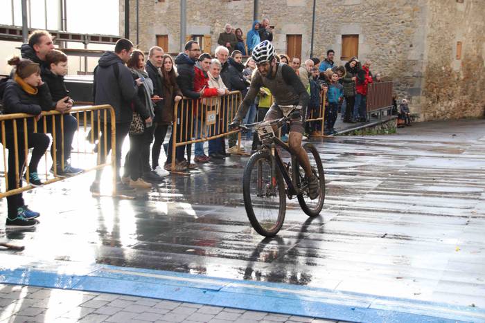 Eneko Gurrutxaga, Adunan ira 10 1574532553538