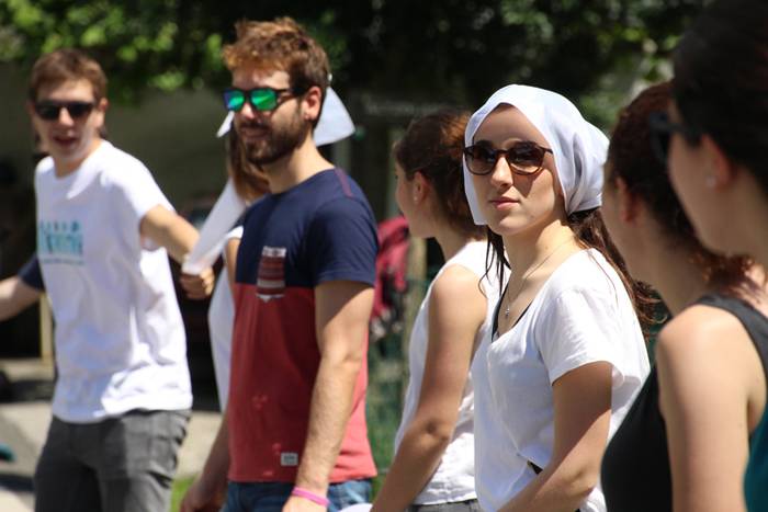 "Gu bezala, beste 100.000 za 114 1528637575318