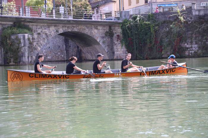 Arraunean, elkartasunez 175 1568480085686