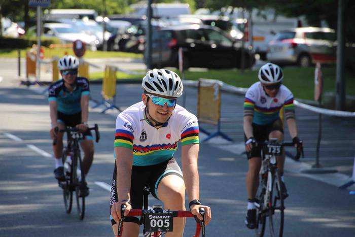 Gurpil gainean, Abraham Olan 49 1559487047773