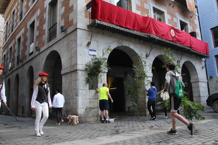 Berdez esnatzen da ekainaren 24a - 52