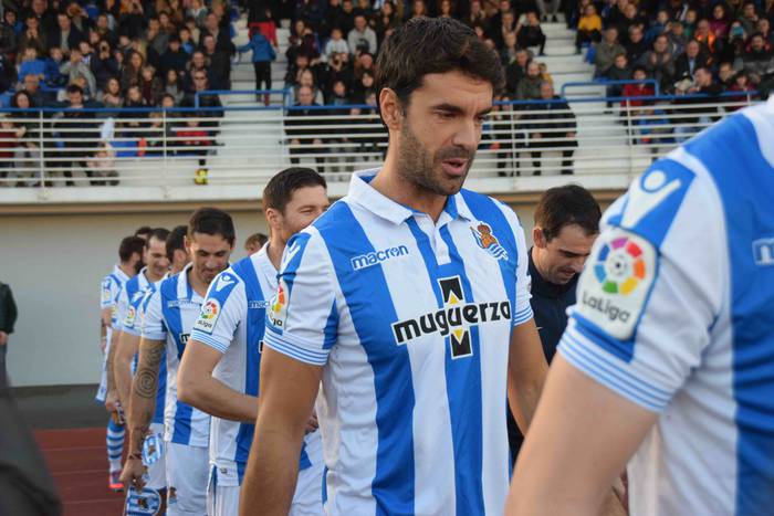 Mikel Alonso agur omenaldia tolosa berazubi 25 1544294502402