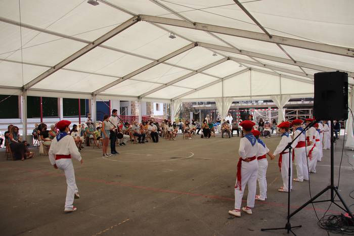 dantzarien saioa berastegi 2 1628437228051