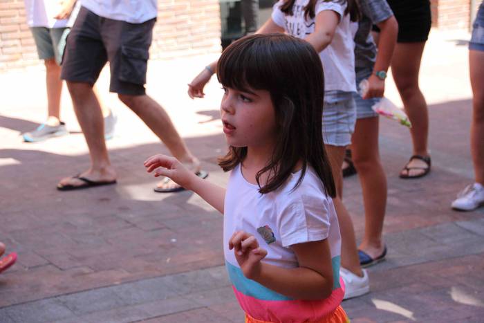 Tripa beteta, dantzan pasa d 89 1563205364123