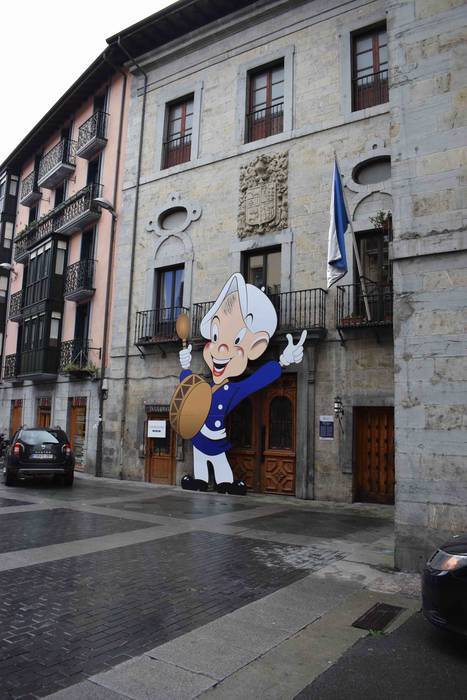 Txapelaundi txarangak, 75 ur 3 1612480796594