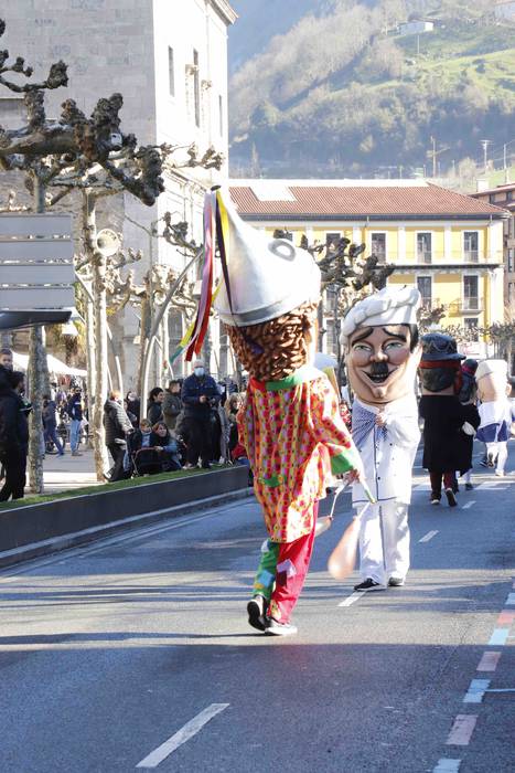 Erraldoi eta Buruhandiak Zal 9 1645883936044