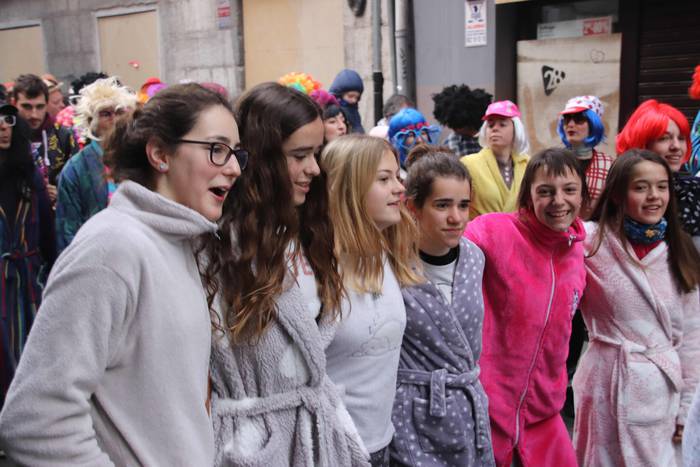 Dianak esnatu du Zaldunita 24 1551612473791