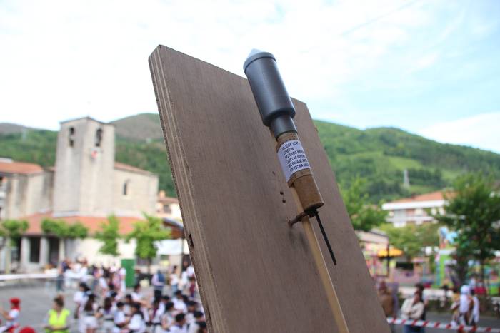 Bazkari eta afarietarako izen-emateak zabalik