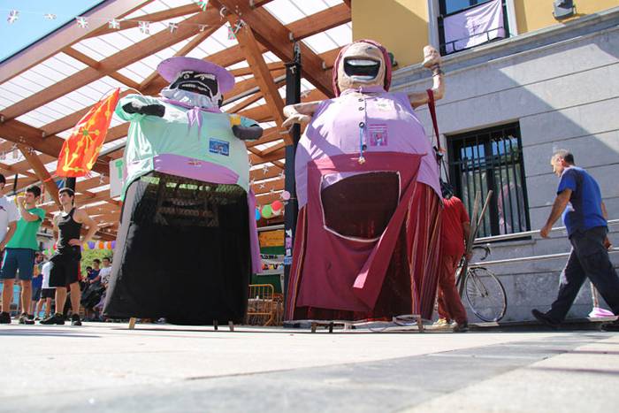 Piztu da sei eguneko festa Ibarran 21 1471949409257