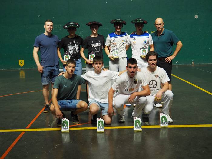 Alegiako Festetako X. Pilota 2 1657978261441