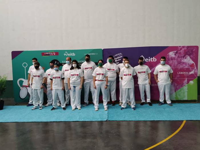 Eskualdeko bi pilotari izang 13 1601915142147