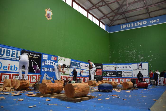 urrezko banakako aizkola txa 54 1619876614666