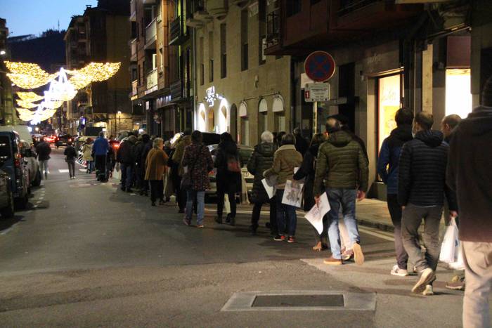 Giza-kateak, sindikatuak, le 8 1640196492942