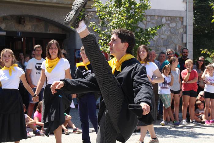 ZIZURKILGO JAIAK 2017. TXUPI 43 1502547592967