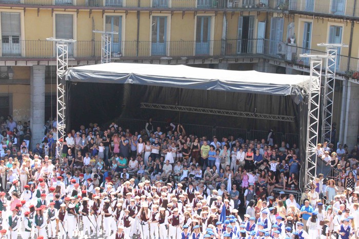 Tradizionaletan tradizionalena - 185