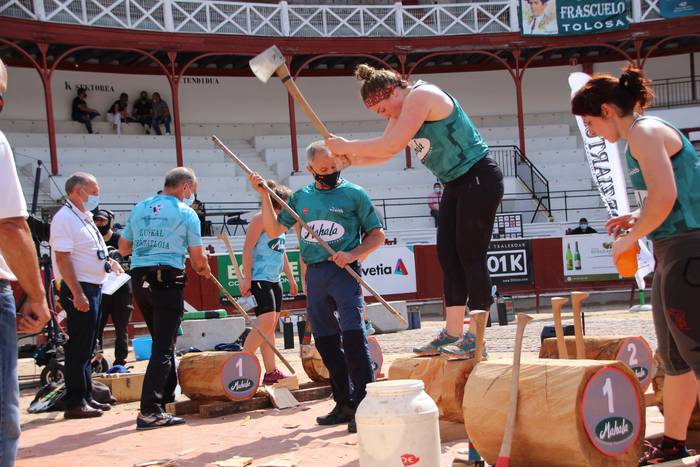 Luzia Orbe eta Garazi Arruti 28 1624128858969