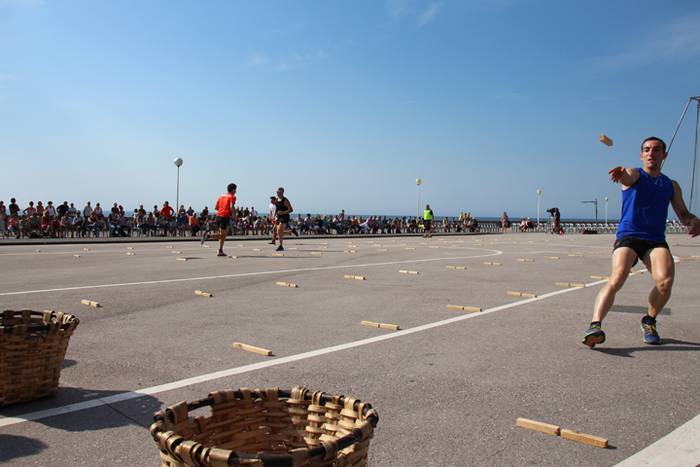 Txapel berdinduena, gipuzkoarren buruan 12 1473085217039