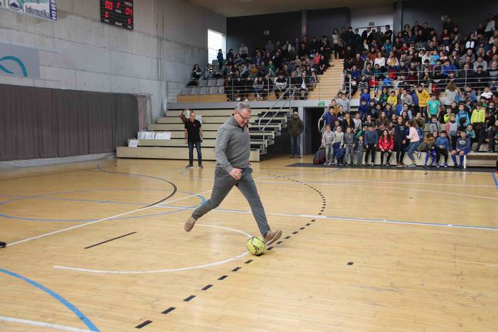 Gabonetako Areto Futbol Txap 11 1578233308992