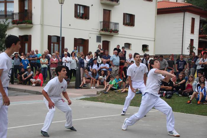 Puzgarriak, pilota eta karta 58 1501614027904