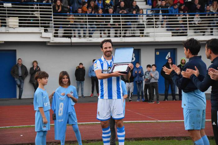 Mikel Alonso agur omenaldia tolosa berazubi 94 1544294563450