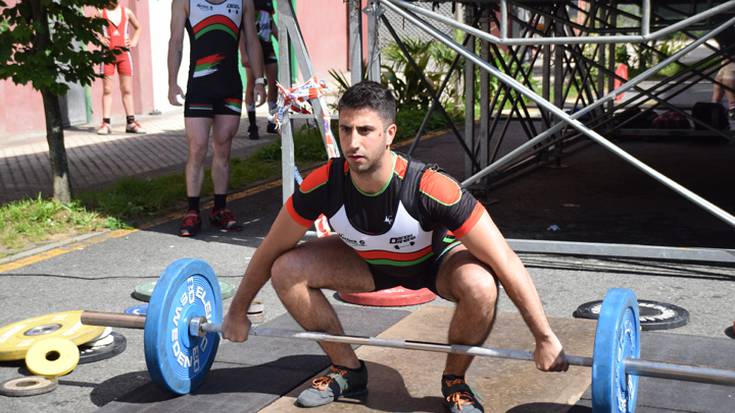 Festetan indarrak neurtzen