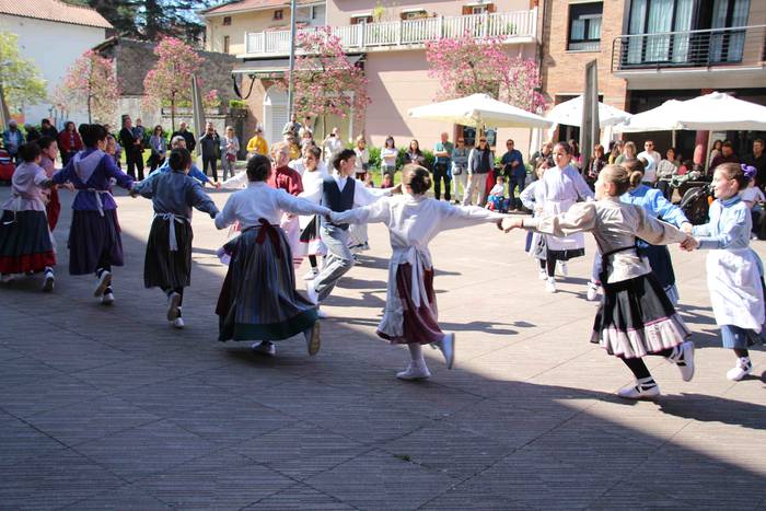 Villabona-dantzari-eguna-Oin 22 1553345914397