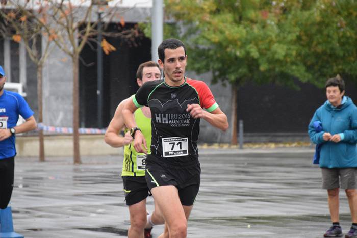 V. Larramendiko krosa 22 1509813142227