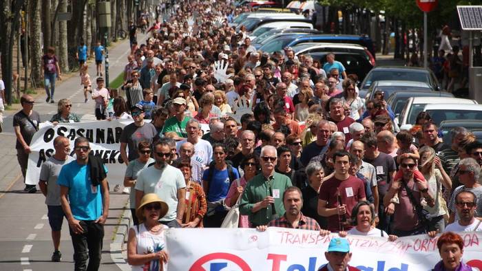 EH Bilduk babesa adierazten die Asuncion Klinikako langileei eta Osasun Sailari eskatzen dio Tolosalderako planteamendu sendo eta egingarri bat zehatz dezala