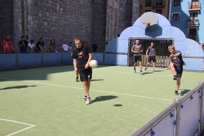 Futbolean aritu dira Gaztebu 8 1625306692136