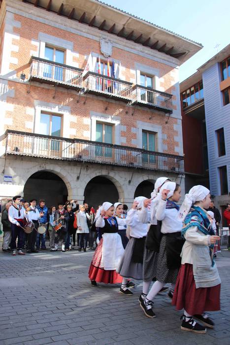 Dantzari Txiki Eguna Tolosa  15 1555165265179