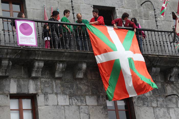 Ikurinak abiarazi du kuadril 3 1498918396757