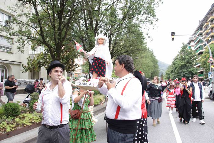 Santioetako Rozioa konpartsa 67 1658841289423