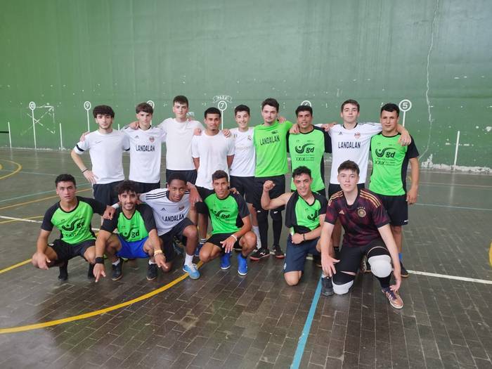 Valientes taldeak irabazi du 4 1688550680269